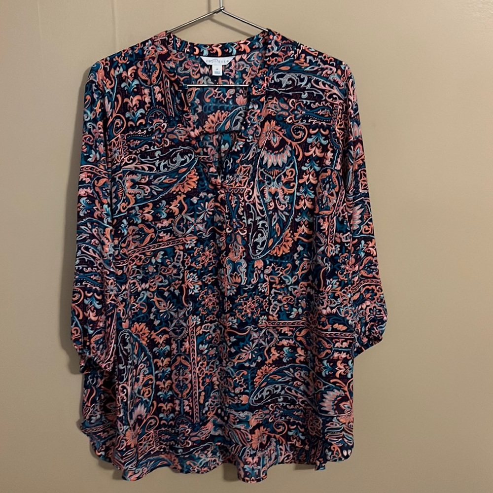 Boutique tunic length blouse three-quarter sleeves